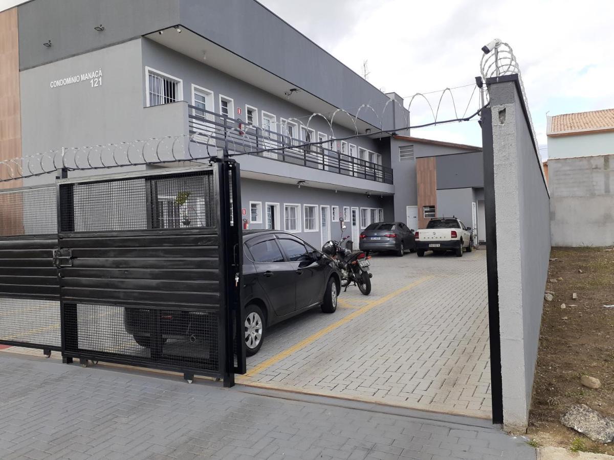 Apartment Loft9 Completo Ar Cond Canais Assinat Garagem Prox Aparecida E Industrias *