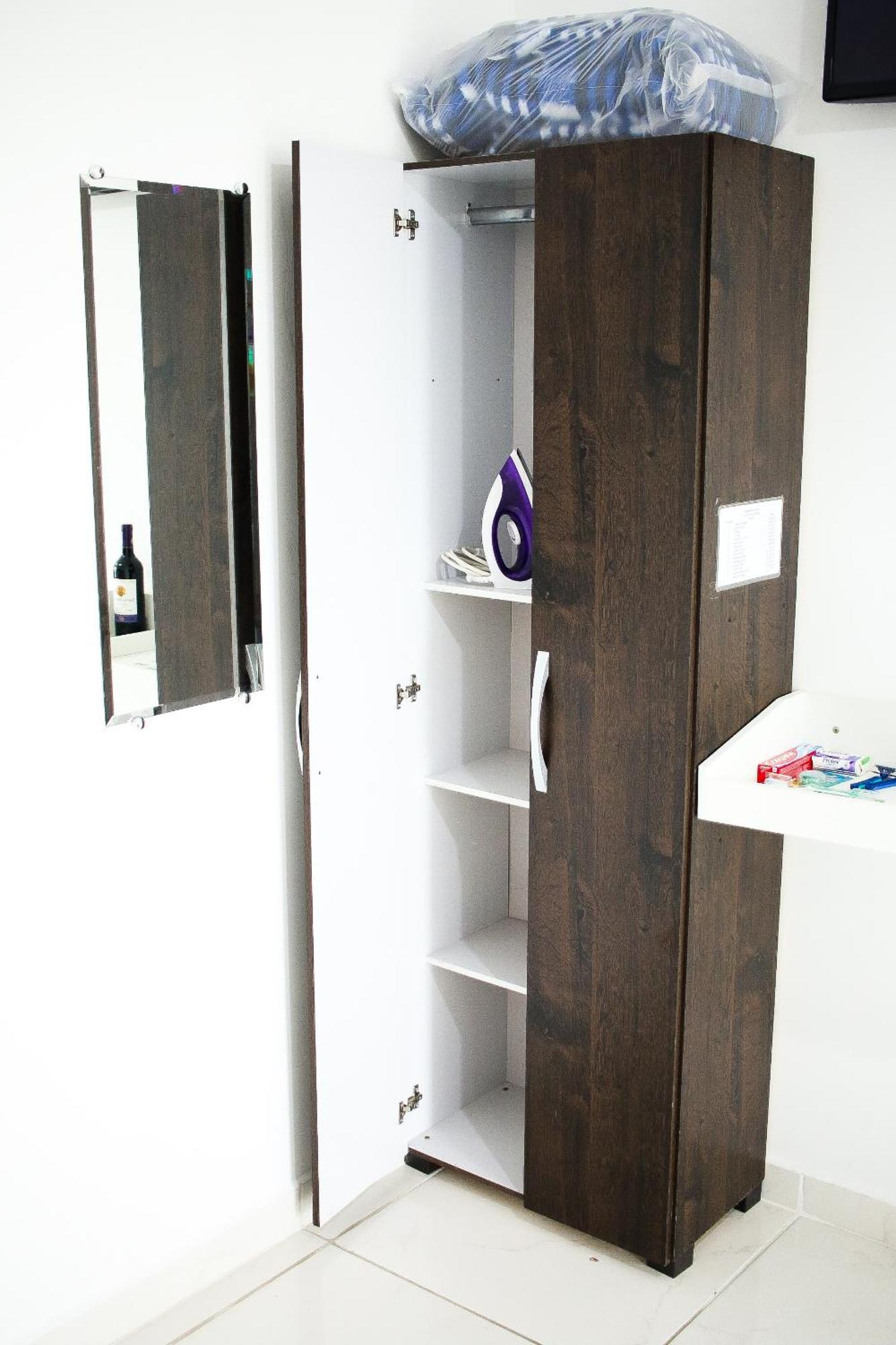 Loft9 Completo Ar Cond Canais Assinat Garagem Prox Aparecida E Industrias Apartment *