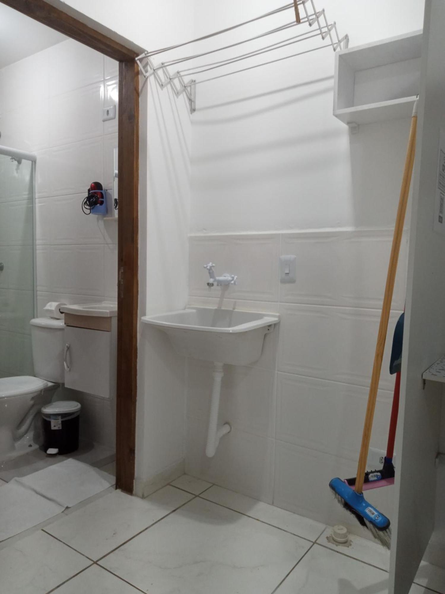 Loft9 Completo Ar Cond Canais Assinat Garagem Prox Aparecida E Industrias Apartment Pindamonhangaba